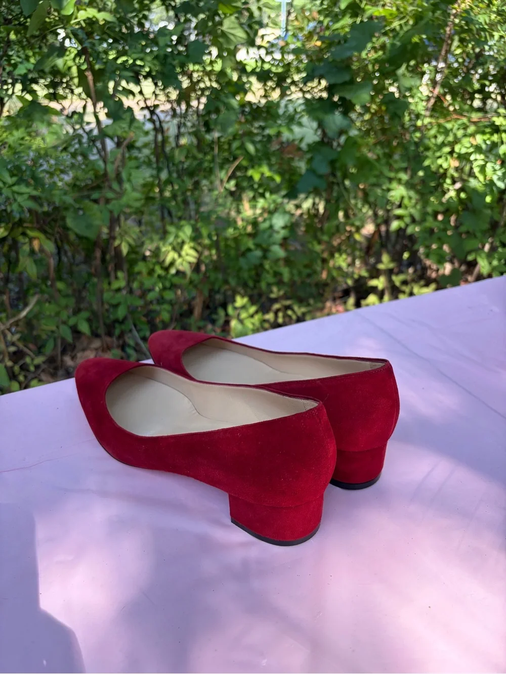 Manolo Blahnik Red Suede Pointed-Toe Women's Pumps